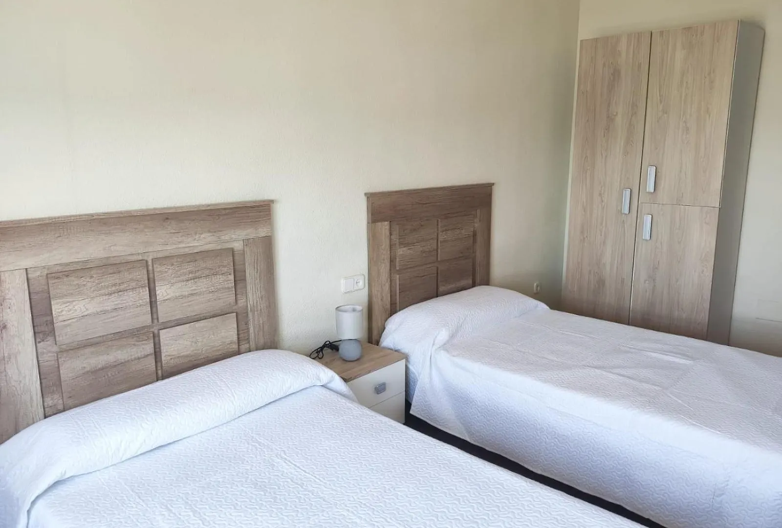 Catania Laderas Apartment Aguadulce